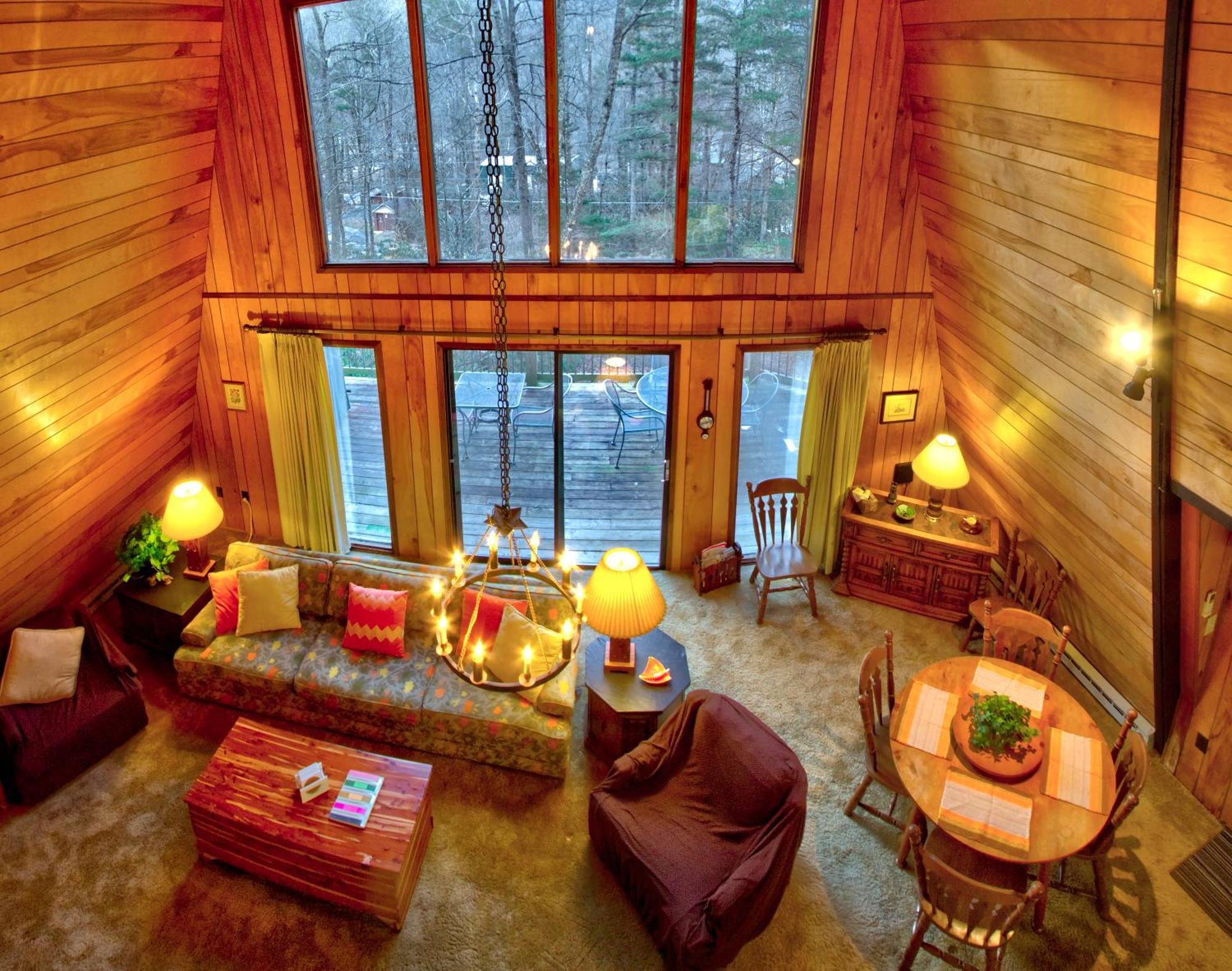 Mt Mitchell Cabin Rentals Burnsville Rom bilde